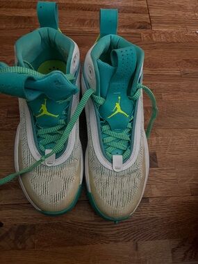 Jordan Kids' Sneakers in Teal and Lime